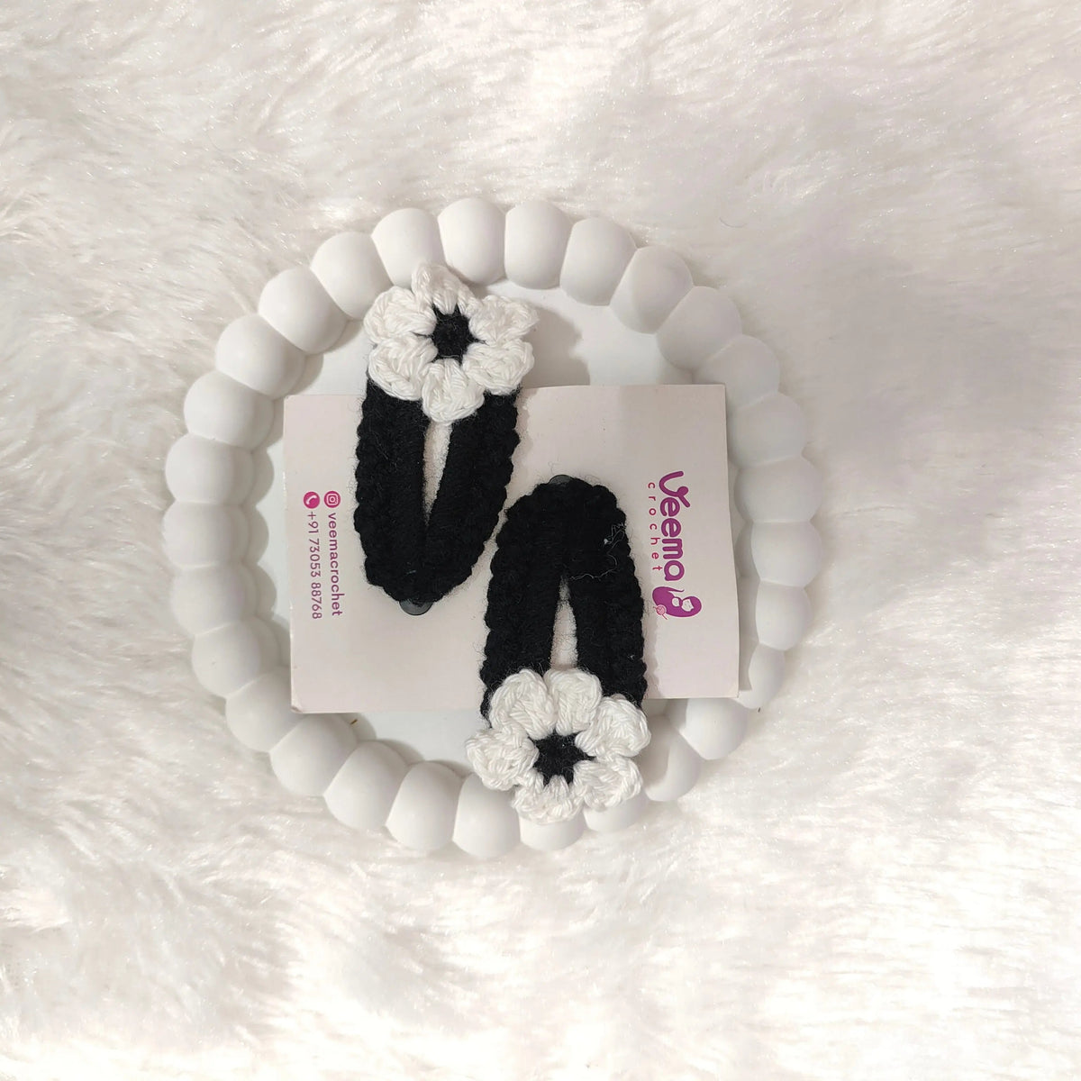 Floral Loop Hair Clips