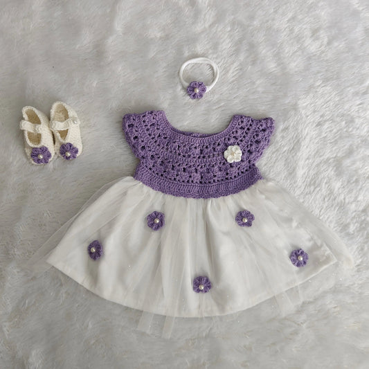 Lavender Complete Baby Outfit Set – Dress with Matching Shoes & Headband – close-up detail of crochet baby dress