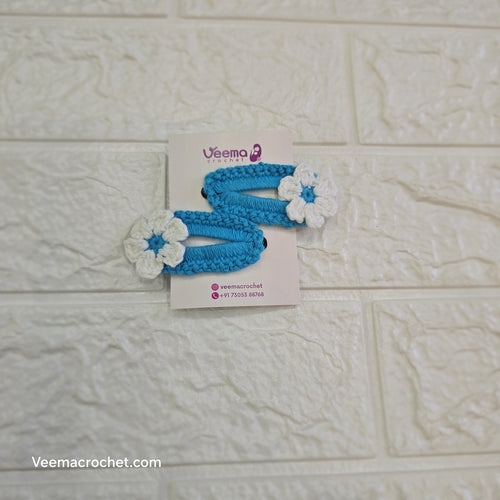 Floral Loop Hair Clips