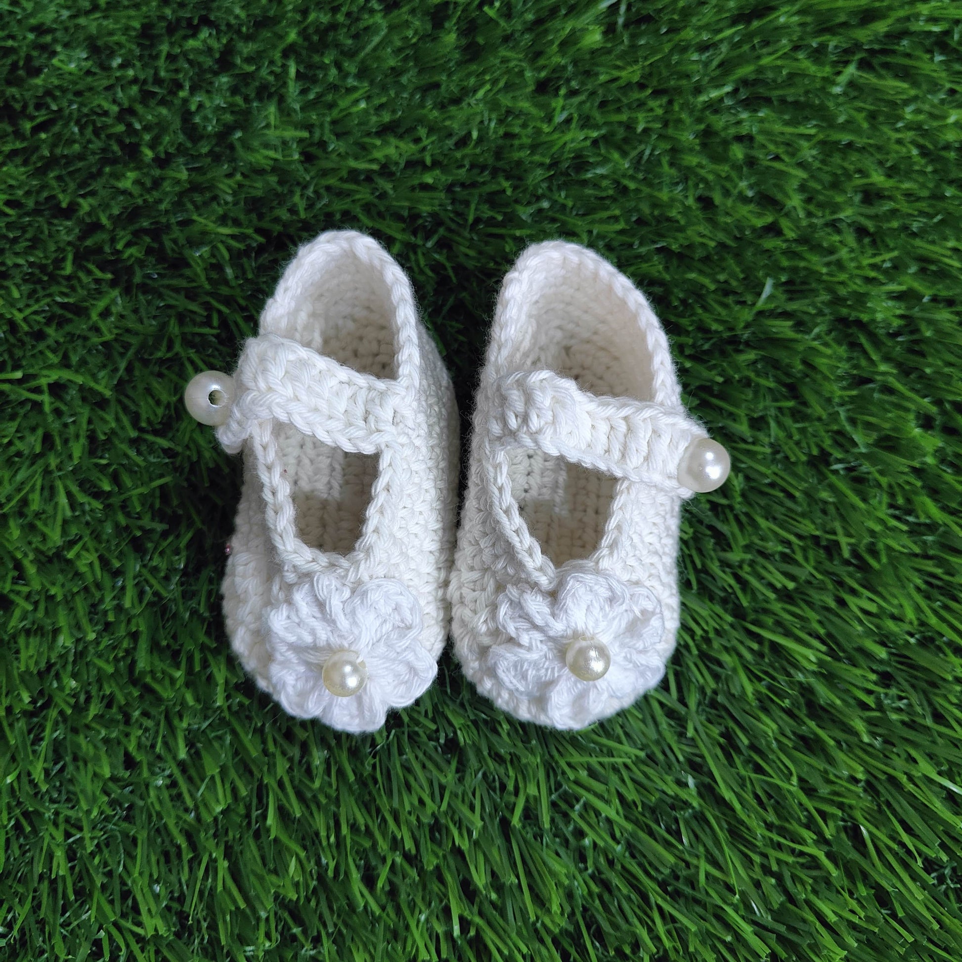 White Complete Baby Outfit Set – Dress with Matching Shoes & Headband