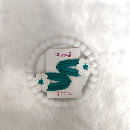 Floral Loop Hair Clips