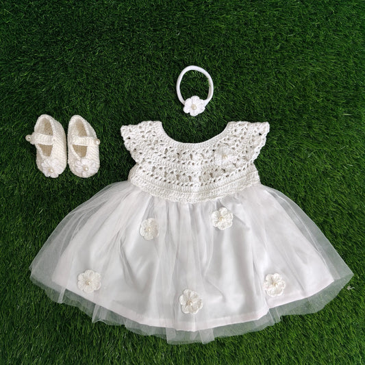 White Complete Baby Outfit Set – Dress with Matching Shoes & Headband – close-up detail of crochet baby dress, Veema Crochet